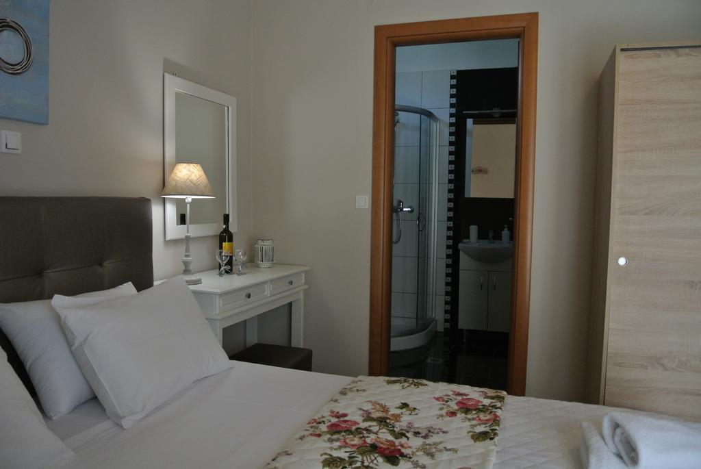 Villa Athanasia Limenas  Zimmer foto